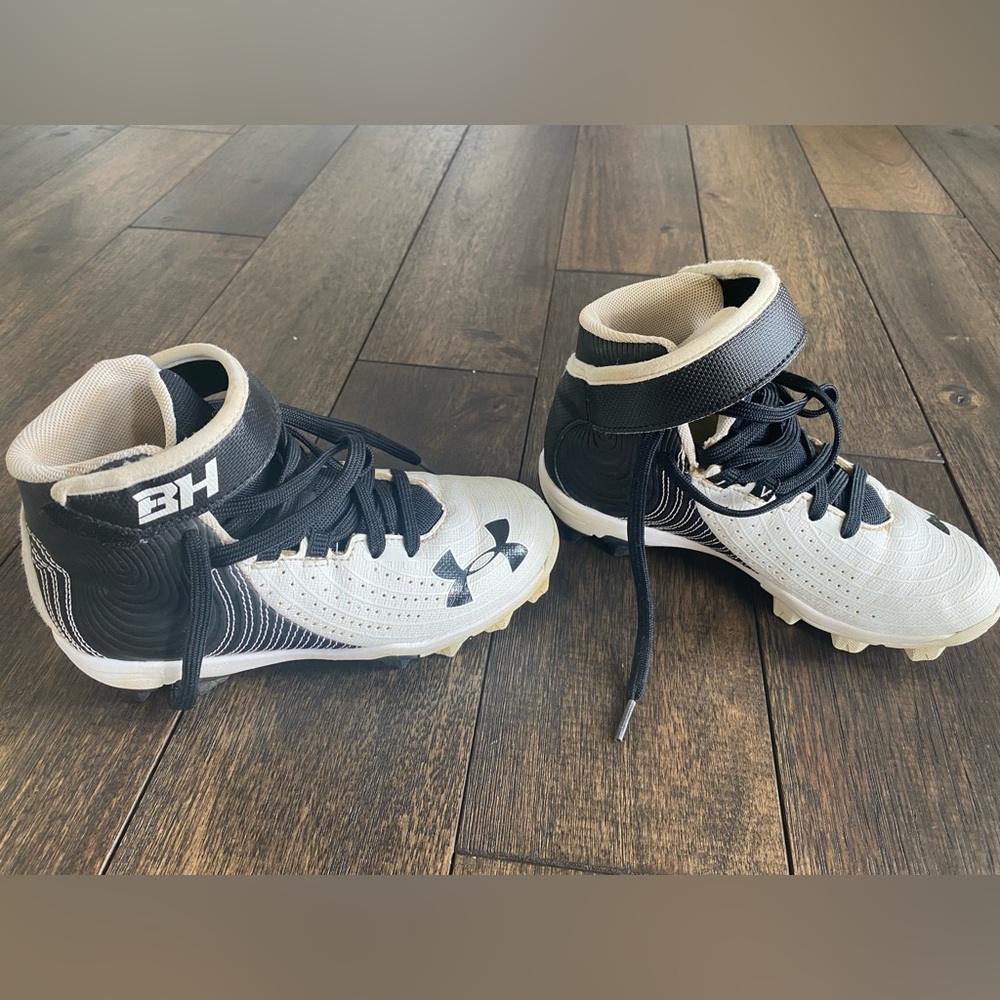 Under Armour Kids' Black and White Cleats